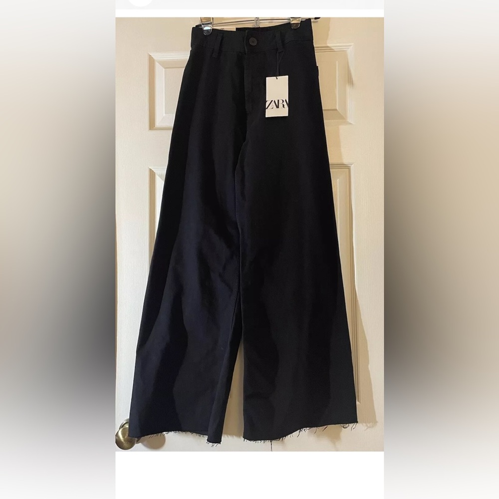 Zara Marine Straight Pure Black NWT sz 4